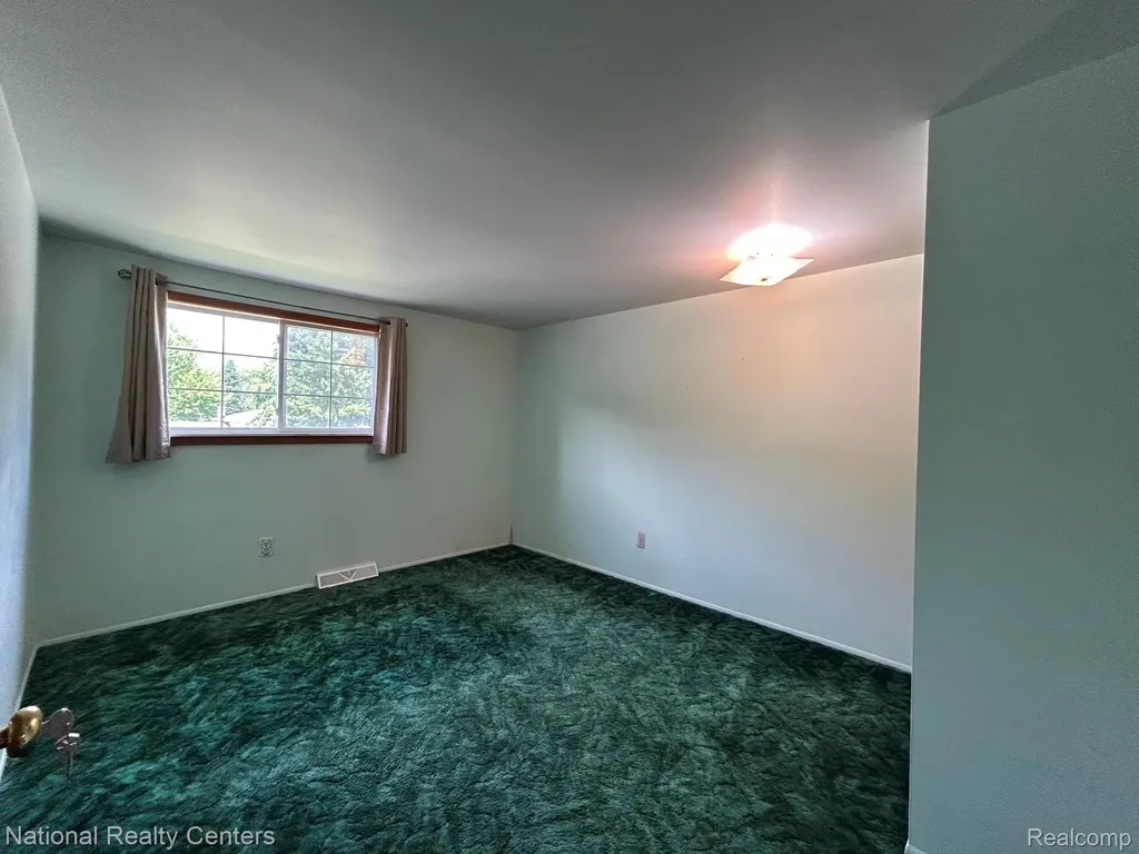 2648 Campbellgate Drive Waterford Charter Township MI 48329