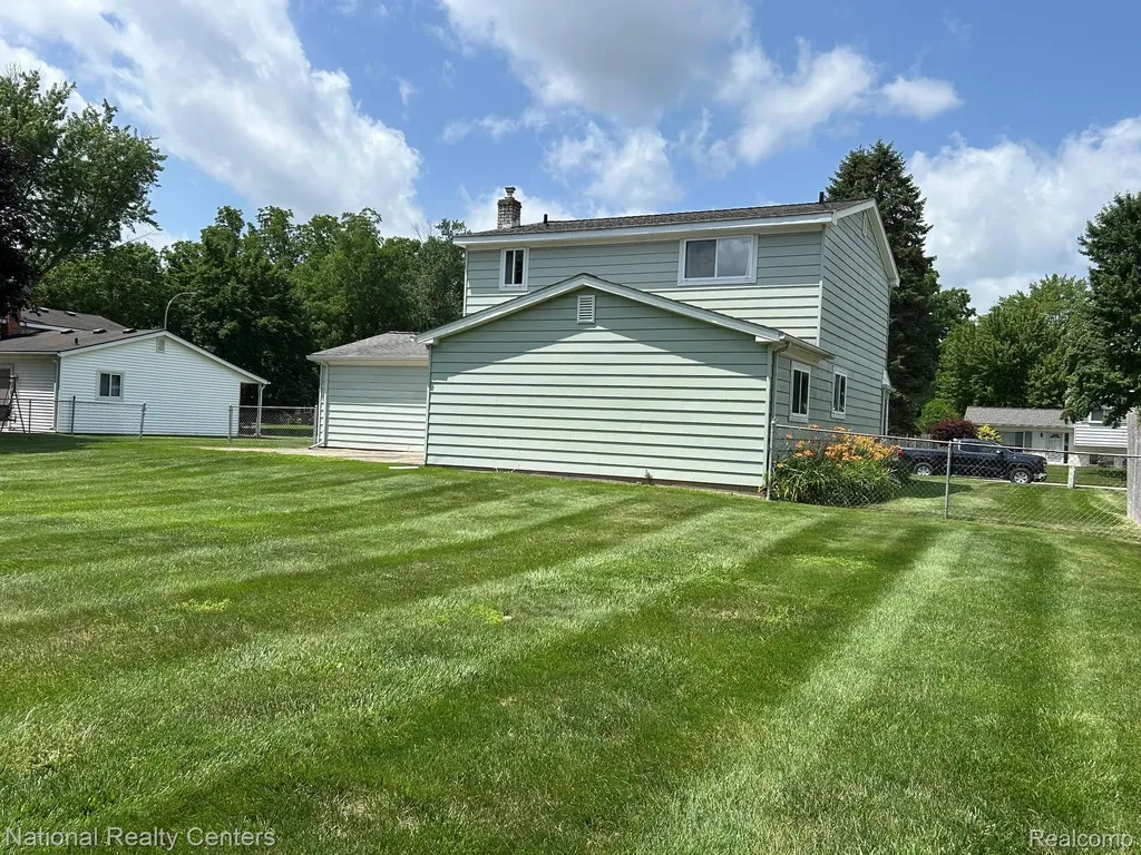 2648 Campbellgate Drive Waterford Charter Township MI 48329