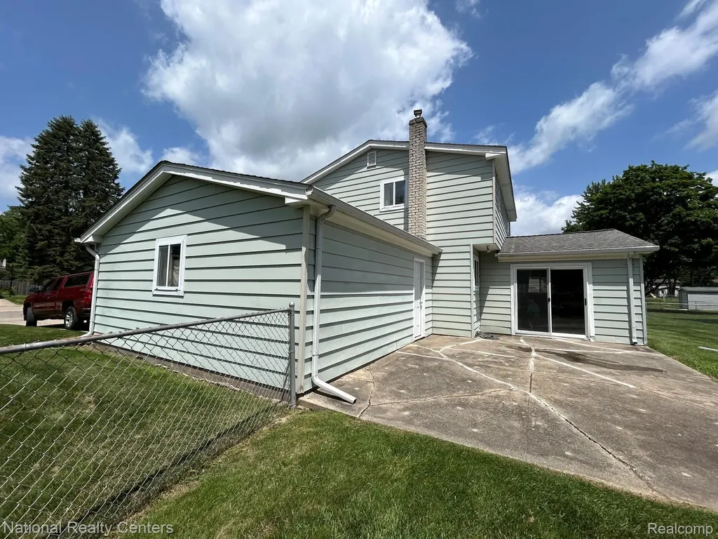 2648 Campbellgate Drive Waterford Charter Township MI 48329