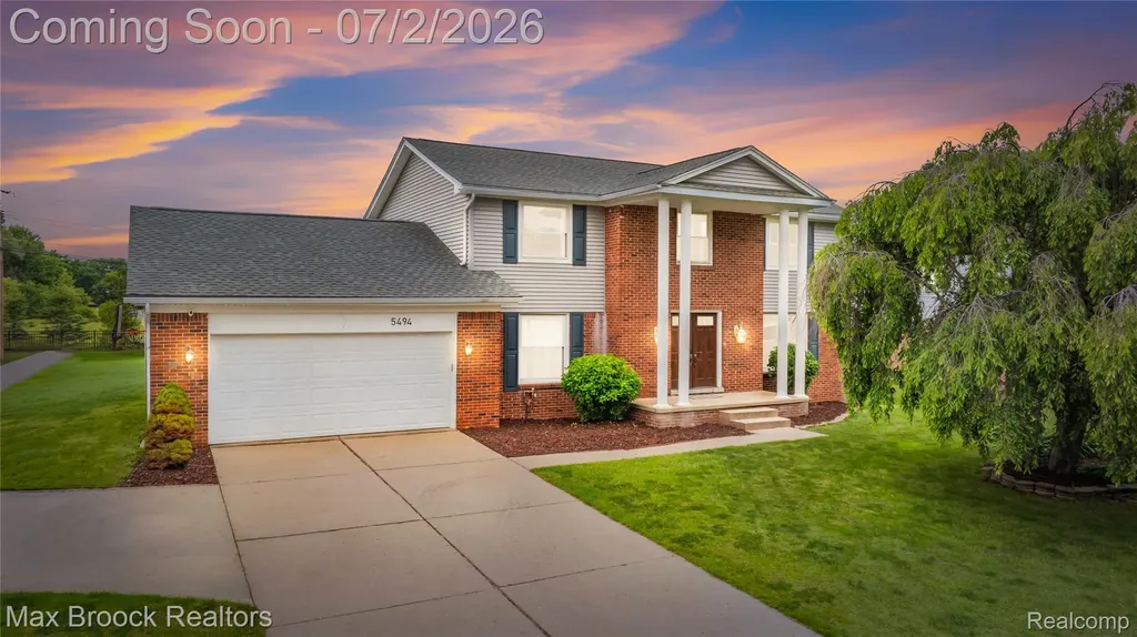 5494 Centerbrook Drive West Bloomfield Charter Township MI 48322