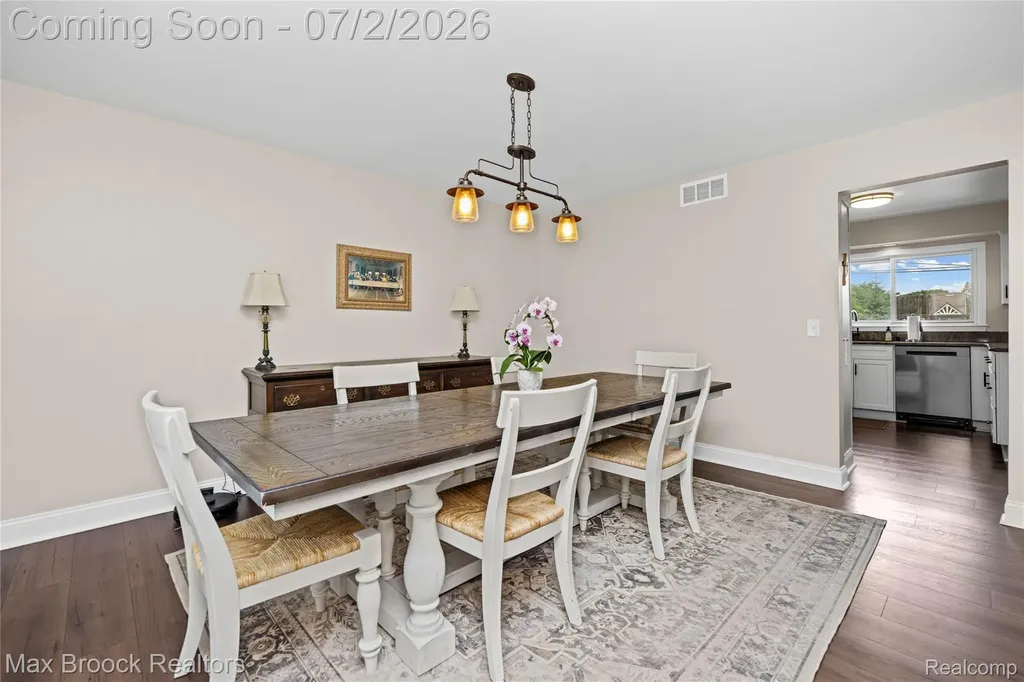 5494 Centerbrook Drive West Bloomfield Charter Township MI 48322