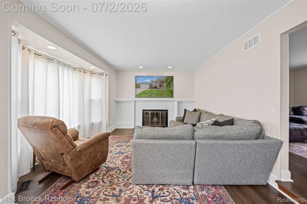 5494 Centerbrook Drive West Bloomfield Charter Township MI 48322