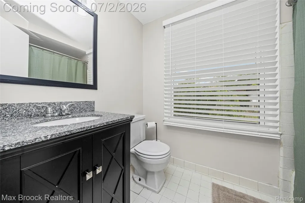 5494 Centerbrook Drive West Bloomfield Charter Township MI 48322