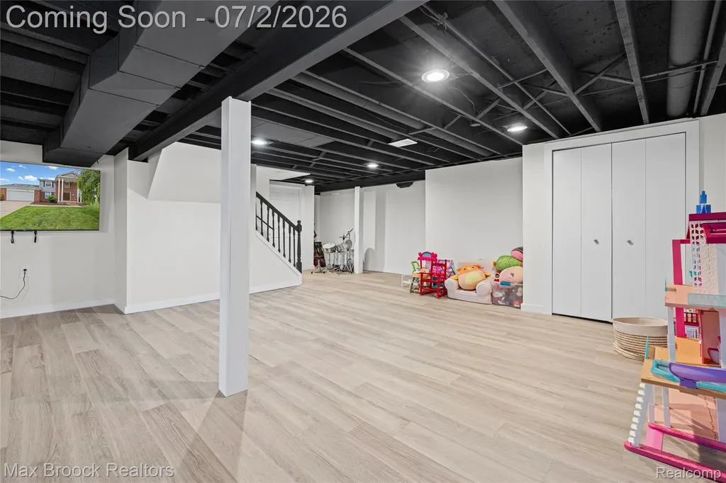 5494 Centerbrook Drive West Bloomfield Charter Township MI 48322