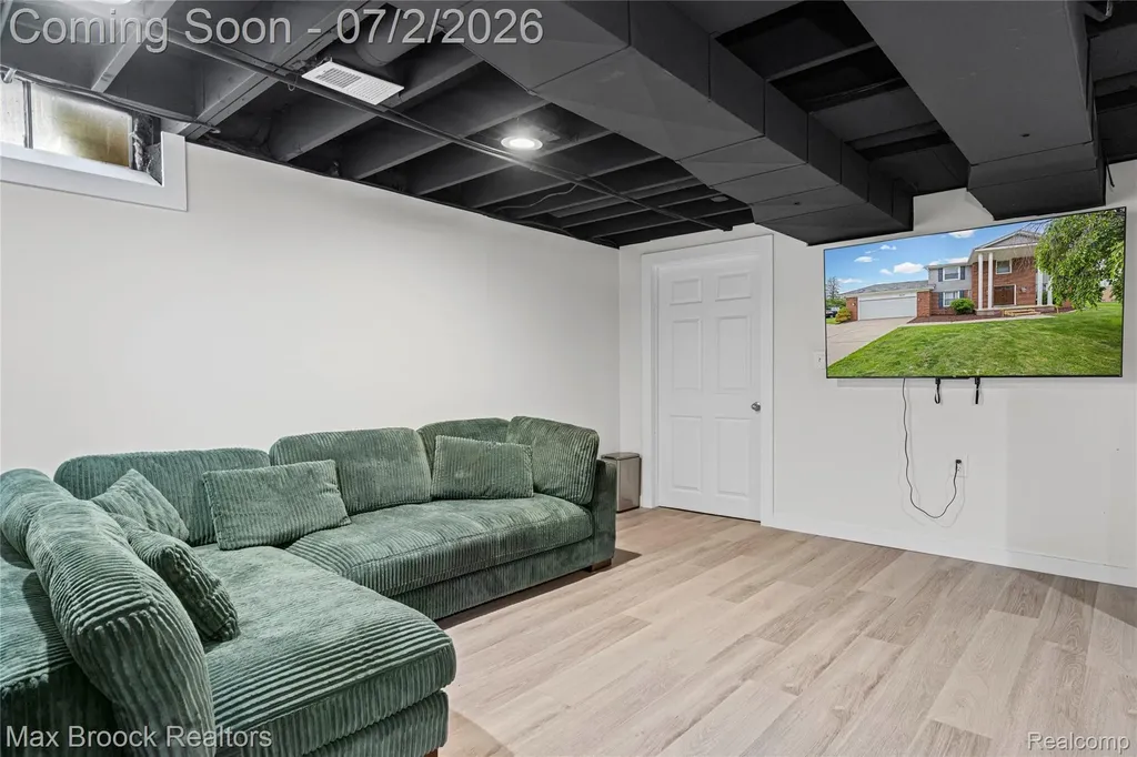 5494 Centerbrook Drive West Bloomfield Charter Township MI 48322