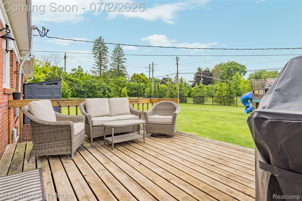 5494 Centerbrook Drive West Bloomfield Charter Township MI 48322