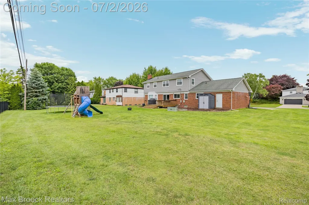 5494 Centerbrook Drive West Bloomfield Charter Township MI 48322
