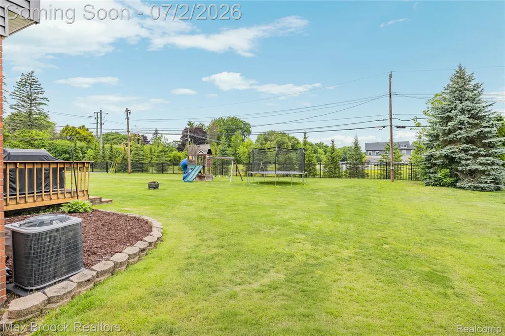 5494 Centerbrook Drive West Bloomfield Charter Township MI 48322