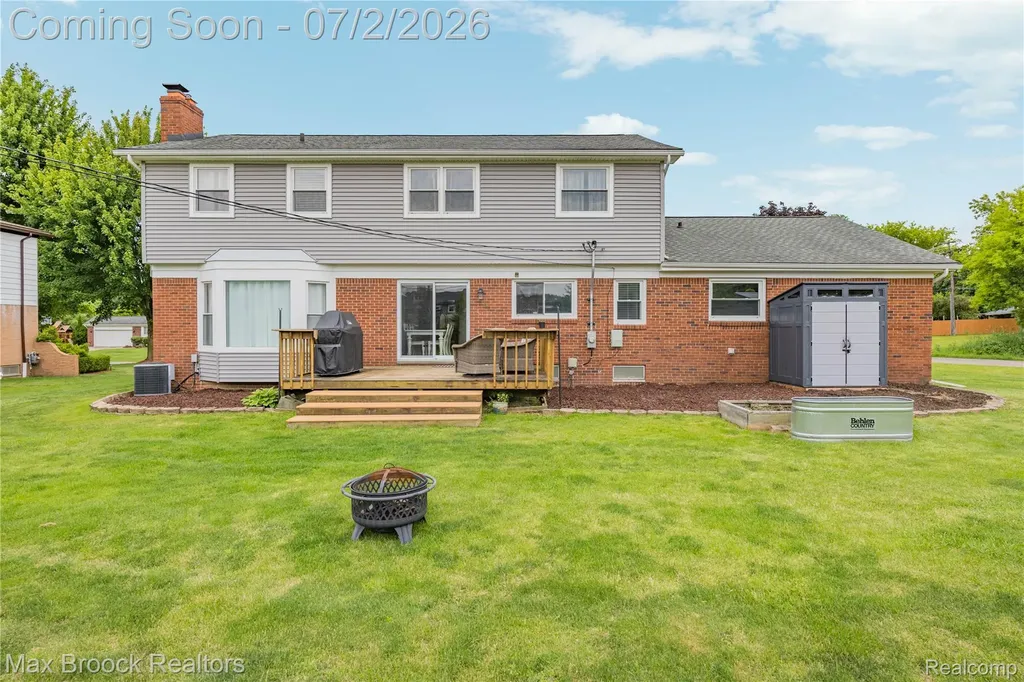 5494 Centerbrook Drive West Bloomfield Charter Township MI 48322