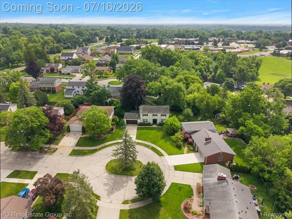 24132 Saint Mary Court Farmington City MI 48336