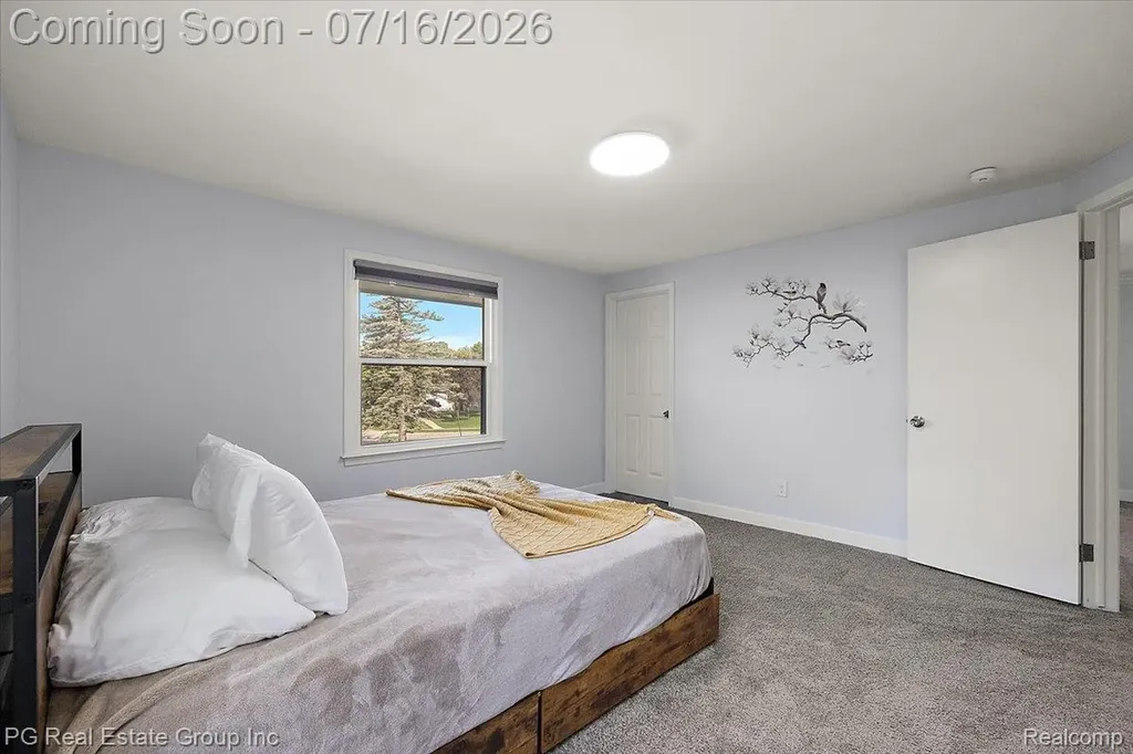 24132 Saint Mary Court Farmington City MI 48336