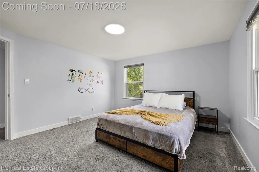 24132 Saint Mary Court Farmington City MI 48336