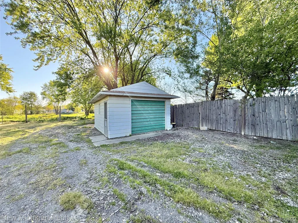 5288 Torrey Road Mundy Township MI 48507