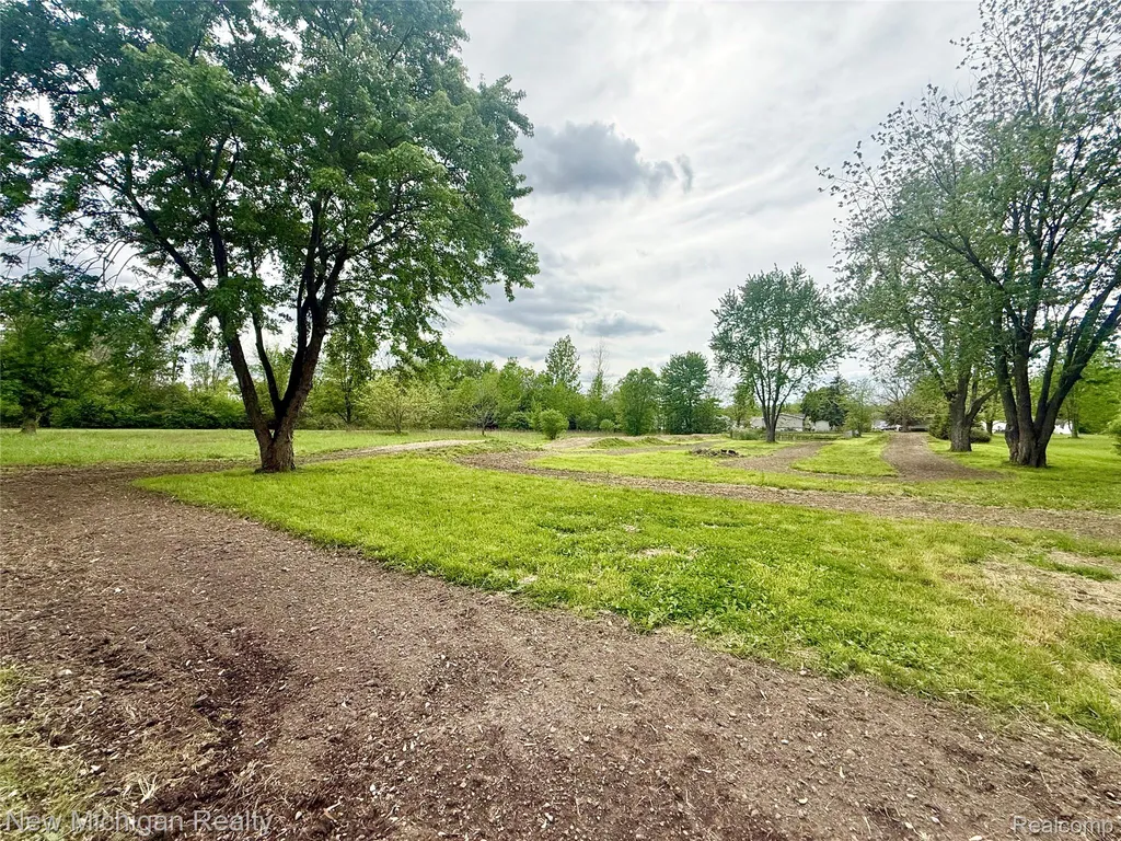 5288 Torrey Road Mundy Township MI 48507