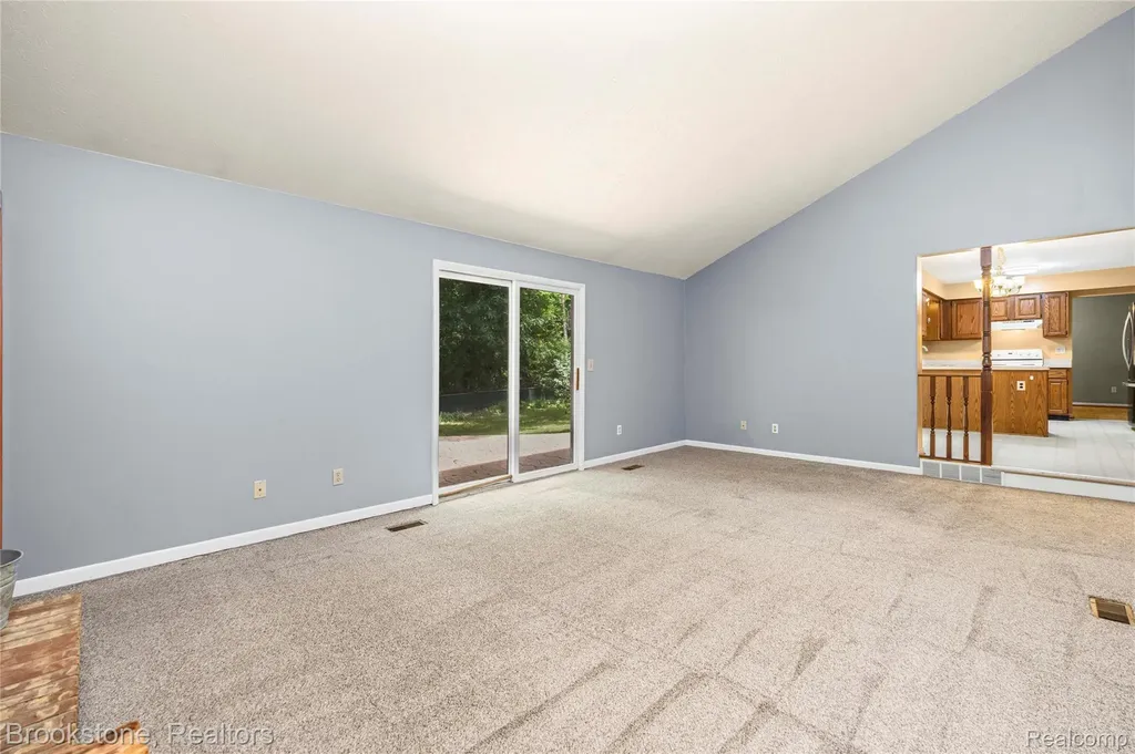 312 Burr Oak Drive Ann Arbor City MI 48103