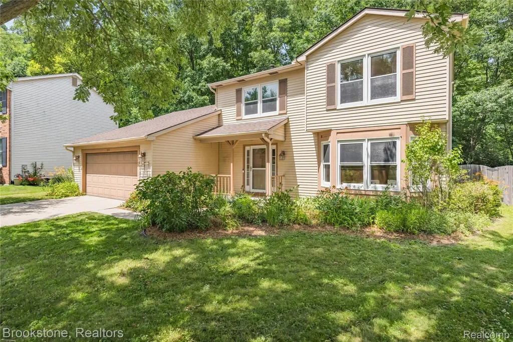 312 Burr Oak Drive Ann Arbor City MI 48103