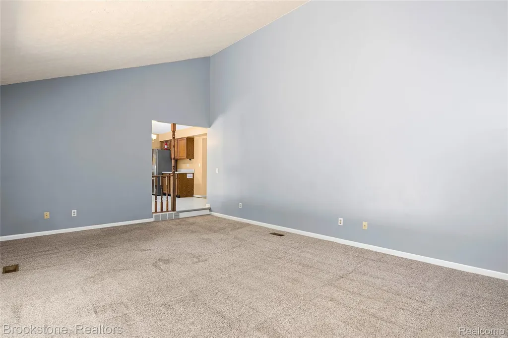 312 Burr Oak Drive Ann Arbor City MI 48103