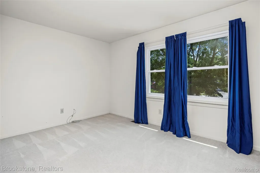 312 Burr Oak Drive Ann Arbor City MI 48103