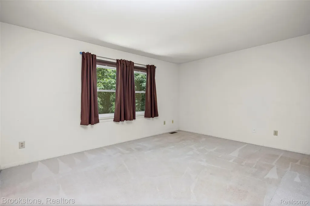 312 Burr Oak Drive Ann Arbor City MI 48103