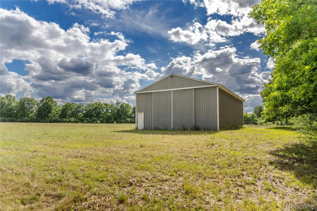 1775 Farnsworth Road Mayfield Township MI 48446
