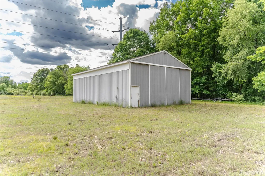 1775 Farnsworth Road Mayfield Township MI 48446