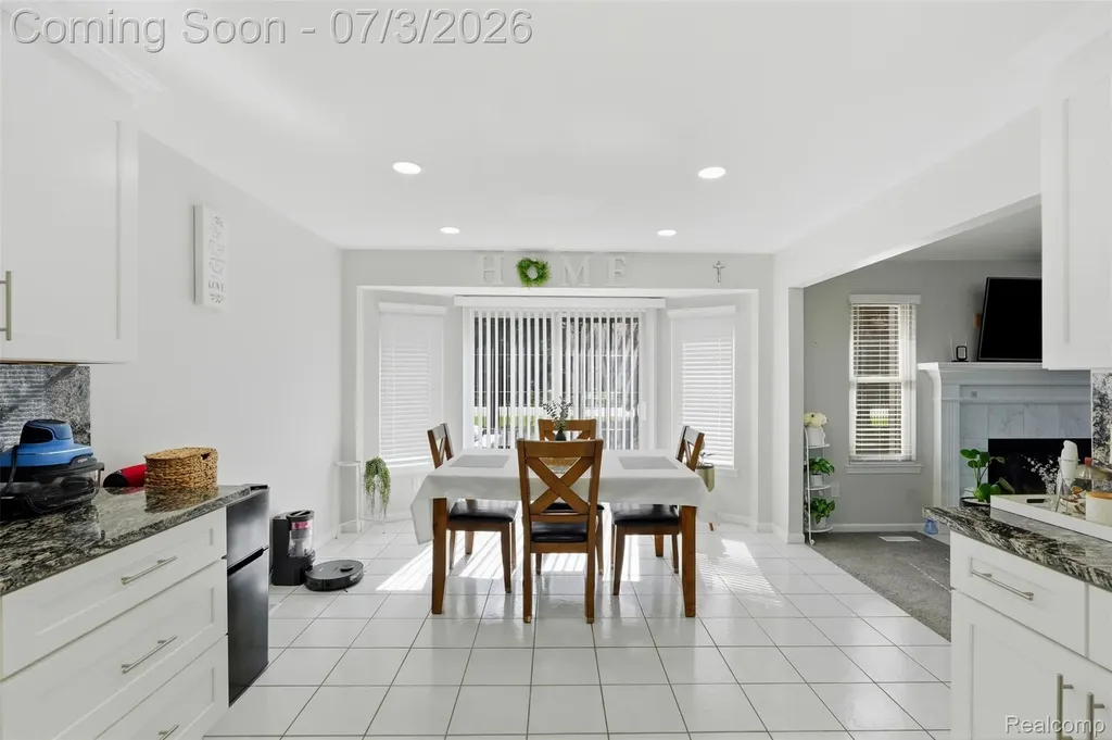 36372 Cecilia Drive Sterling Heights City MI 48312