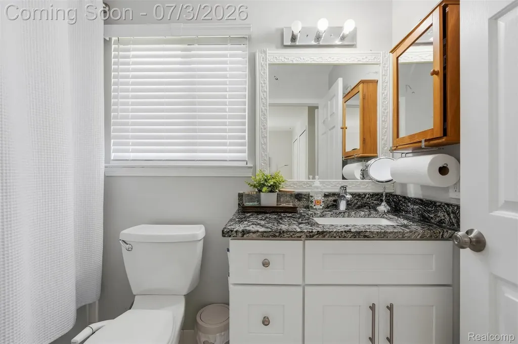 36372 Cecilia Drive Sterling Heights City MI 48312