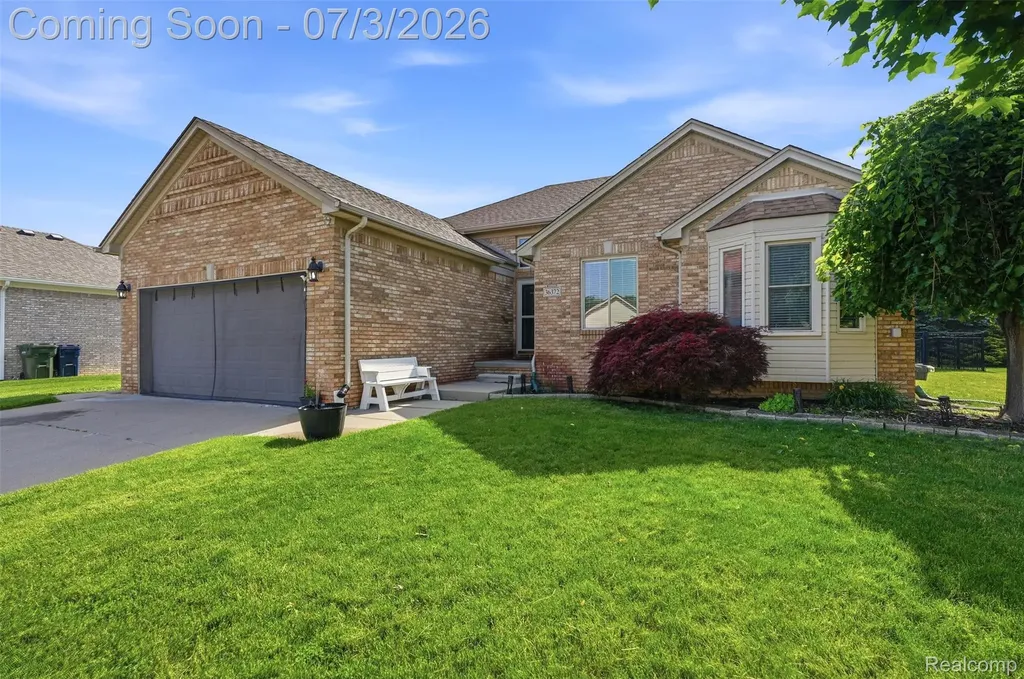 36372 Cecilia Drive Sterling Heights City MI 48312