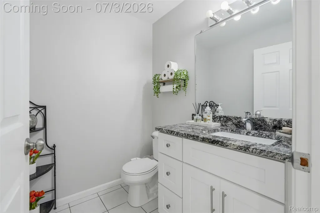 36372 Cecilia Drive Sterling Heights City MI 48312