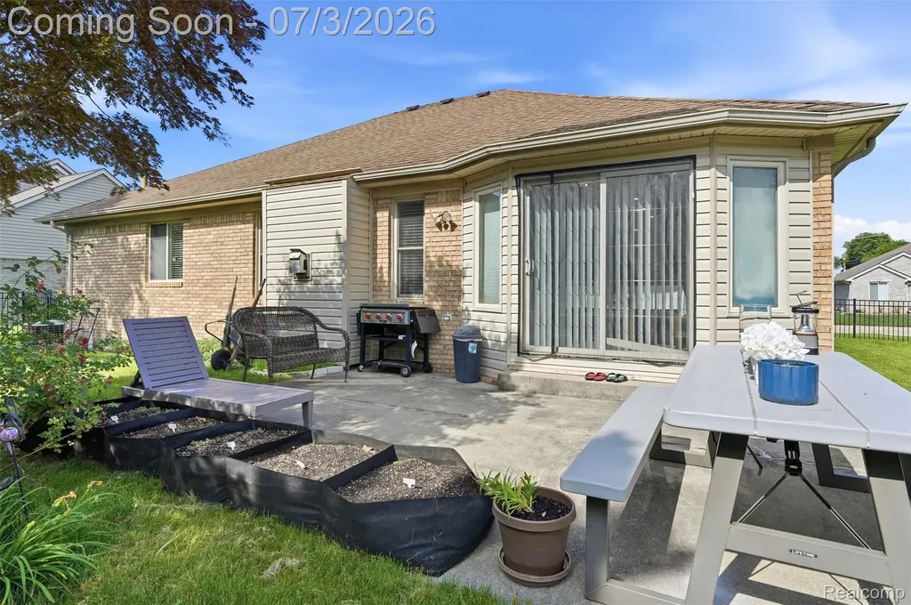 36372 Cecilia Drive Sterling Heights City MI 48312