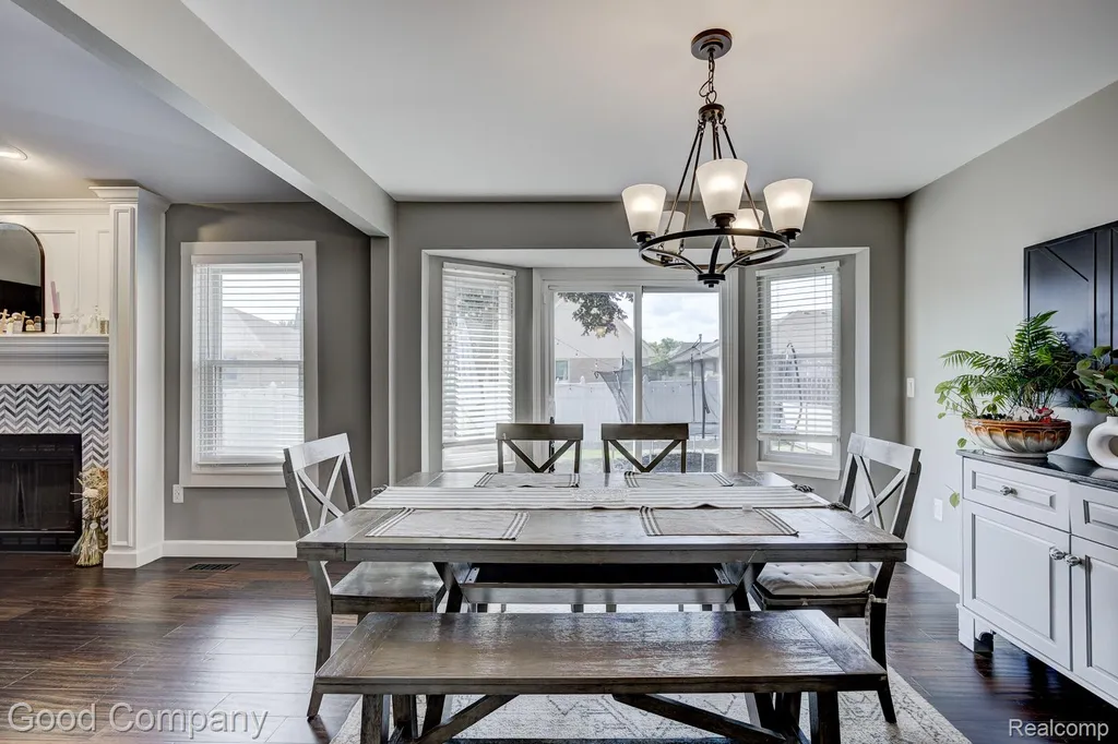 49877 Maurice Drive Chesterfield Township MI 48047