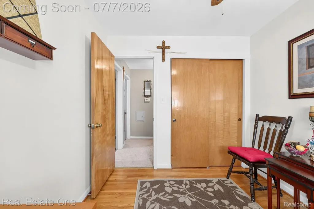 24749 Munson Street Taylor City MI 48180