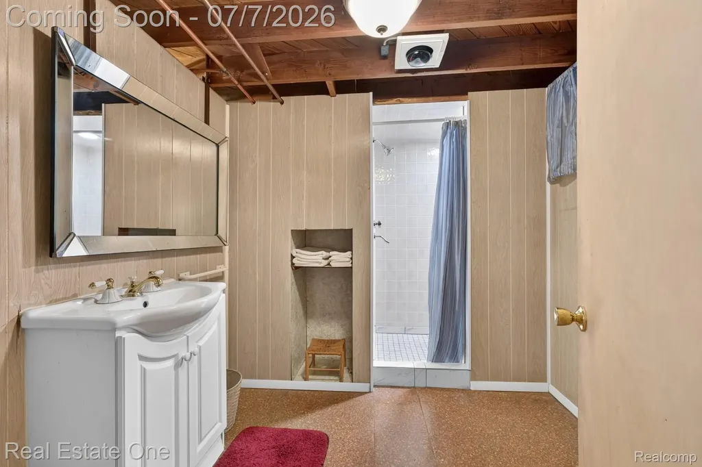 24749 Munson Street Taylor City MI 48180