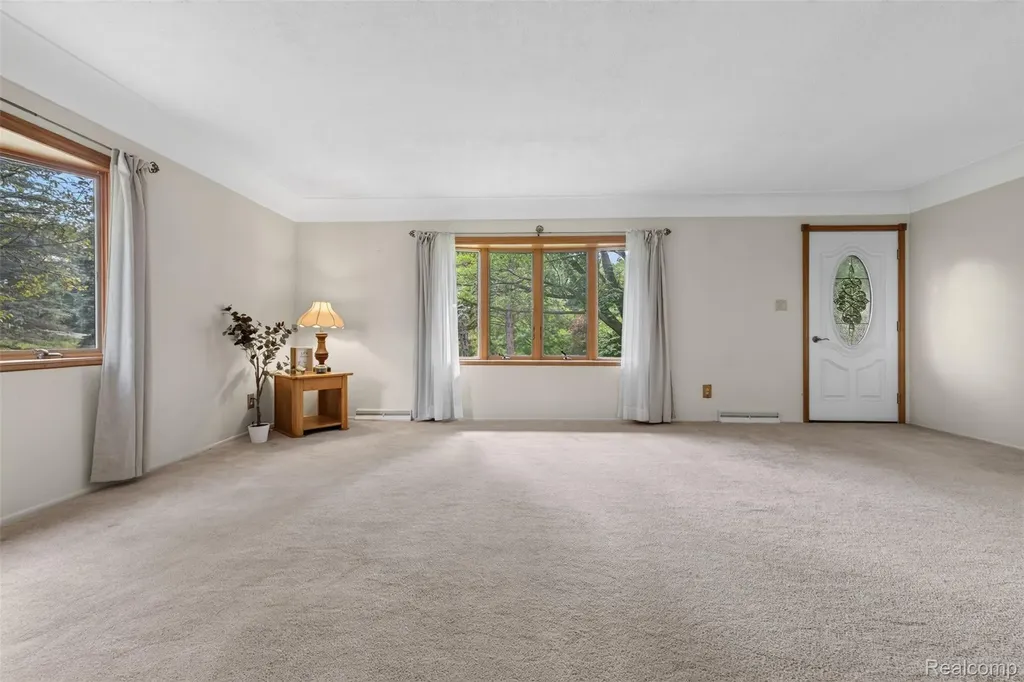 4675 Diehl Road Hadley Township MI 48455