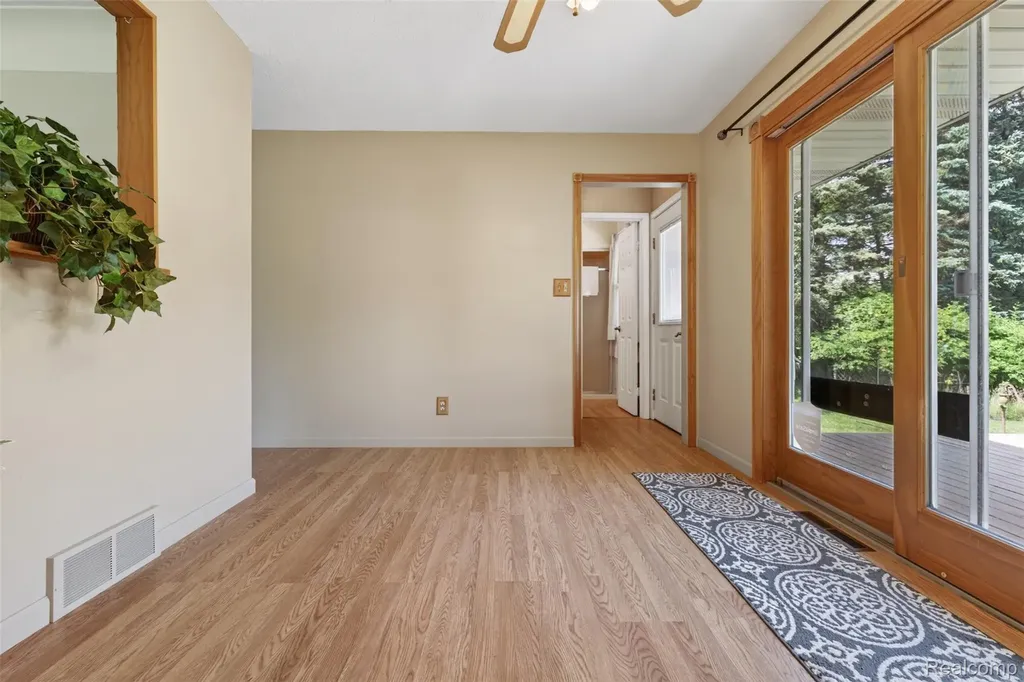 4675 Diehl Road Hadley Township MI 48455