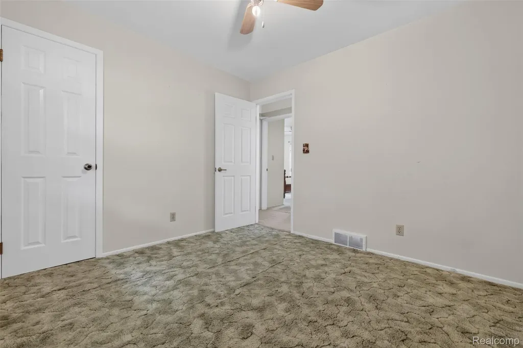 4675 Diehl Road Hadley Township MI 48455