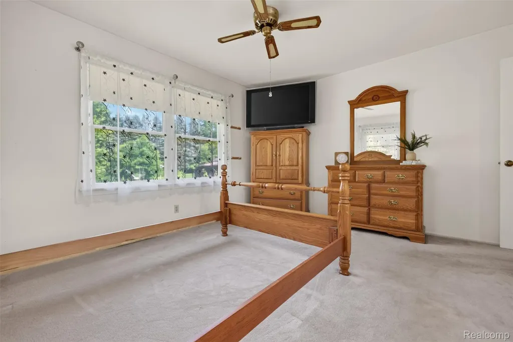 4675 Diehl Road Hadley Township MI 48455