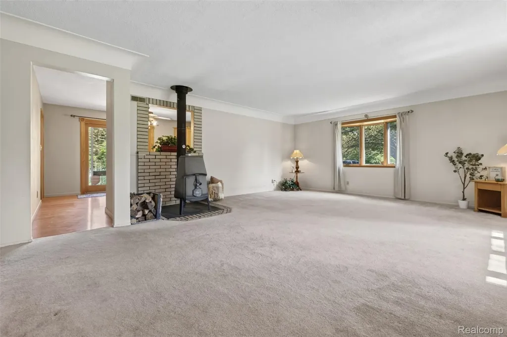 4675 Diehl Road Hadley Township MI 48455