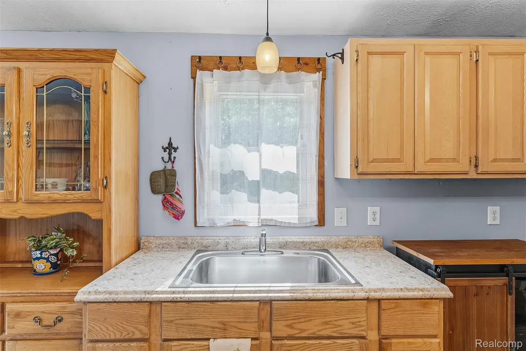 13325 S Beyer Road Birch Run Township MI 48415