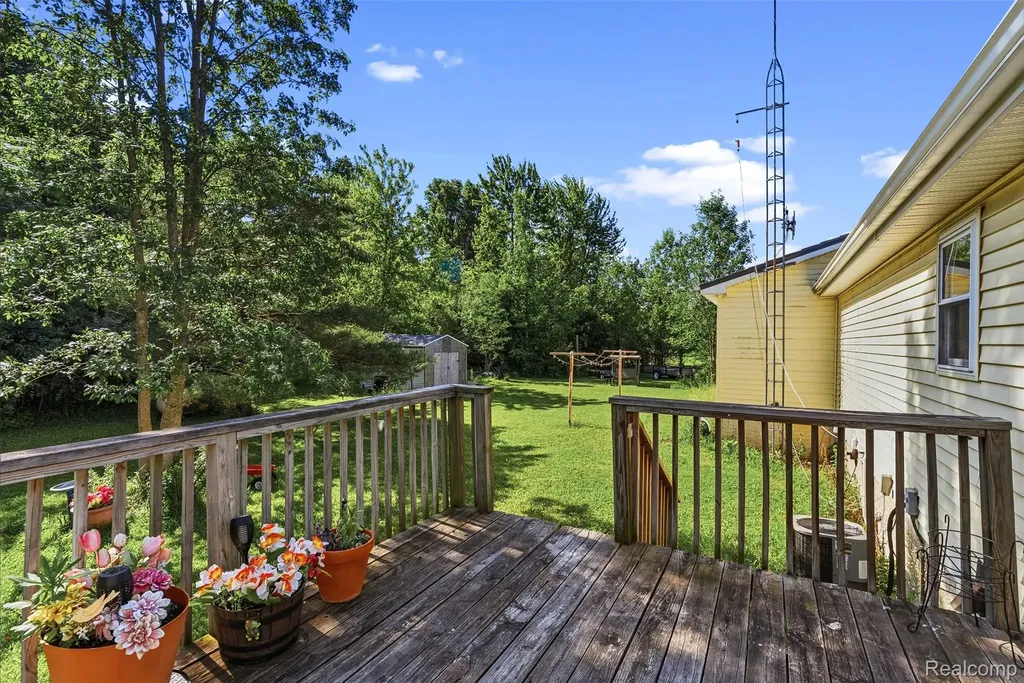 13325 S Beyer Road Birch Run Township MI 48415