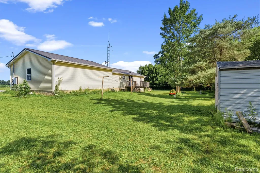 13325 S Beyer Road Birch Run Township MI 48415