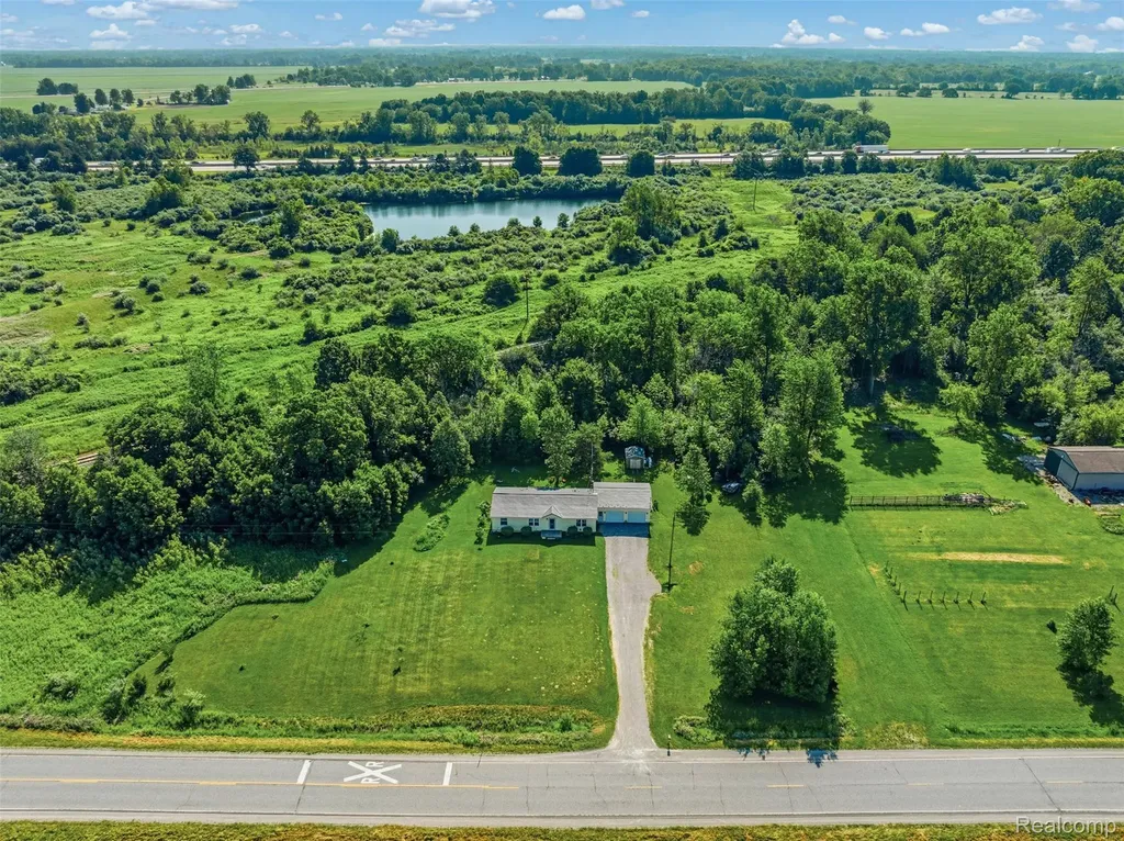 13325 S Beyer Road Birch Run Township MI 48415