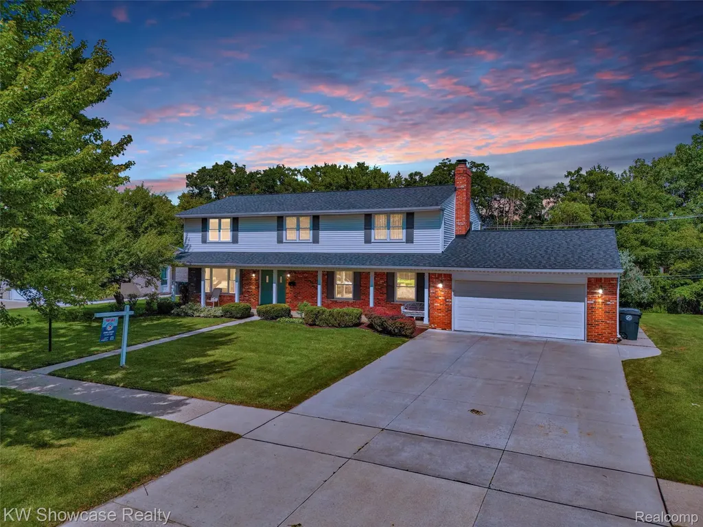 16720 Wayne Road Livonia City MI 48154