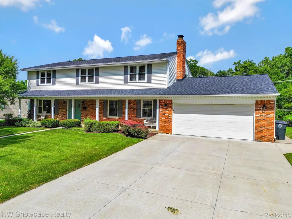 16720 Wayne Road Livonia City MI 48154
