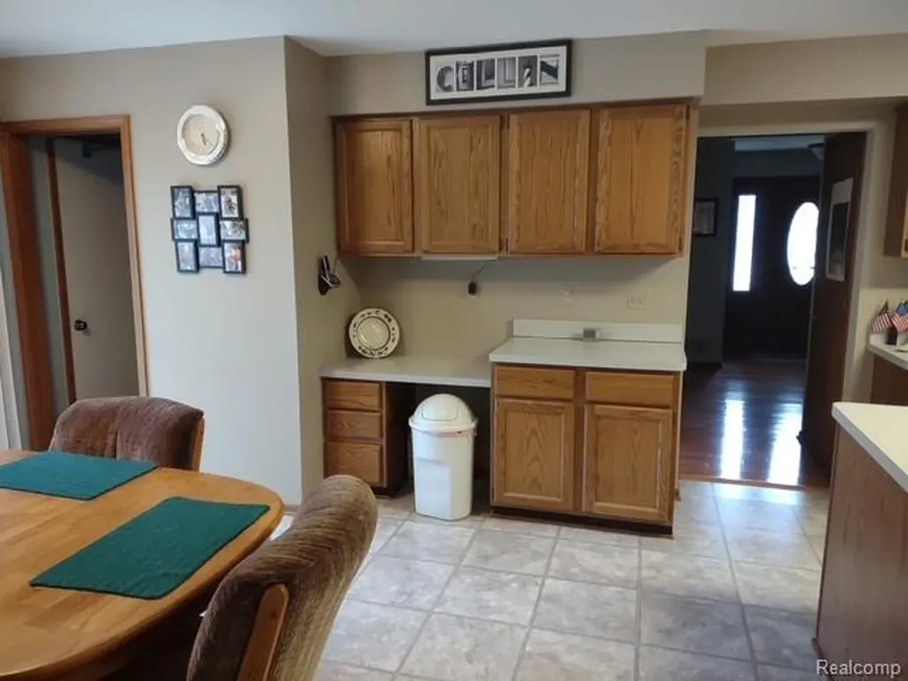 24760 Sutherland Drive Novi City MI 48374