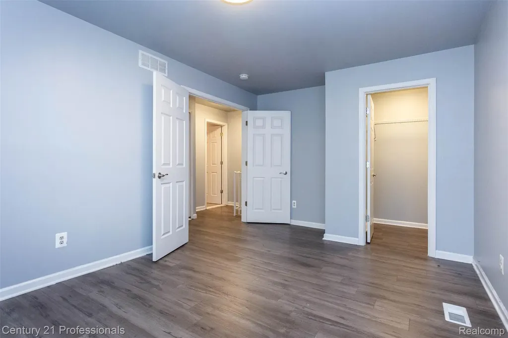 2650 Fenwick Court Ann Arbor City MI 48104