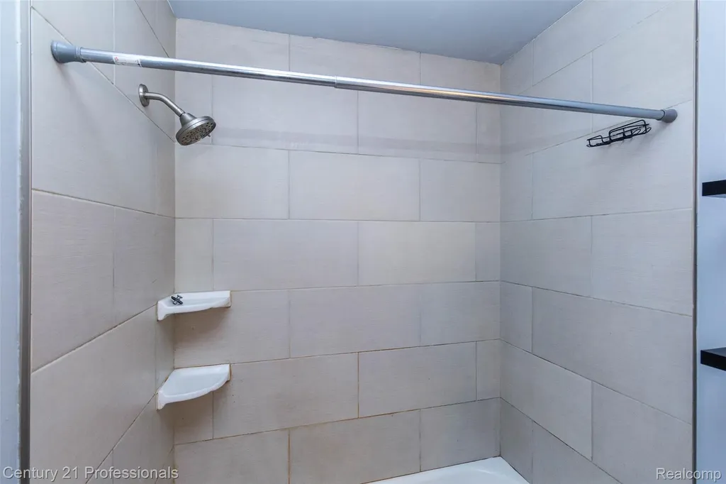 2650 Fenwick Court Ann Arbor City MI 48104