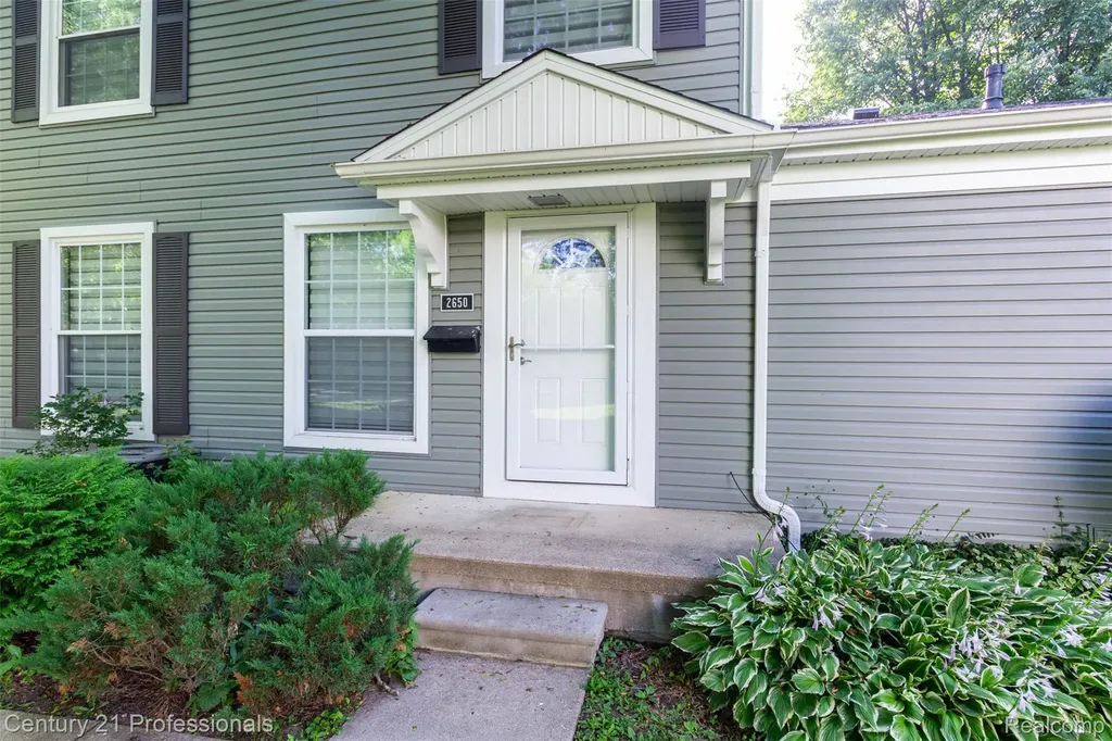 2650 Fenwick Court Ann Arbor City MI 48104
