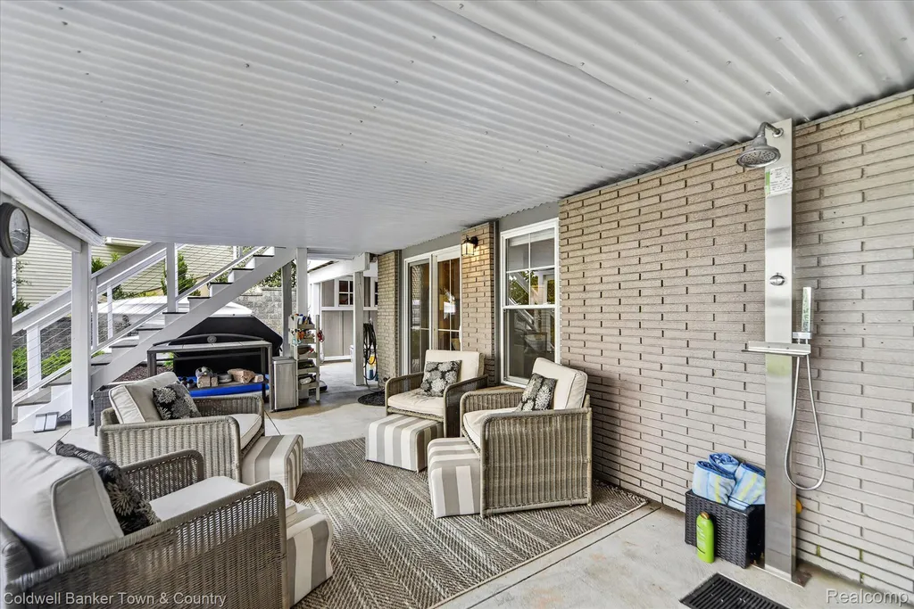 3762 Noble Genoa Township MI 48116
