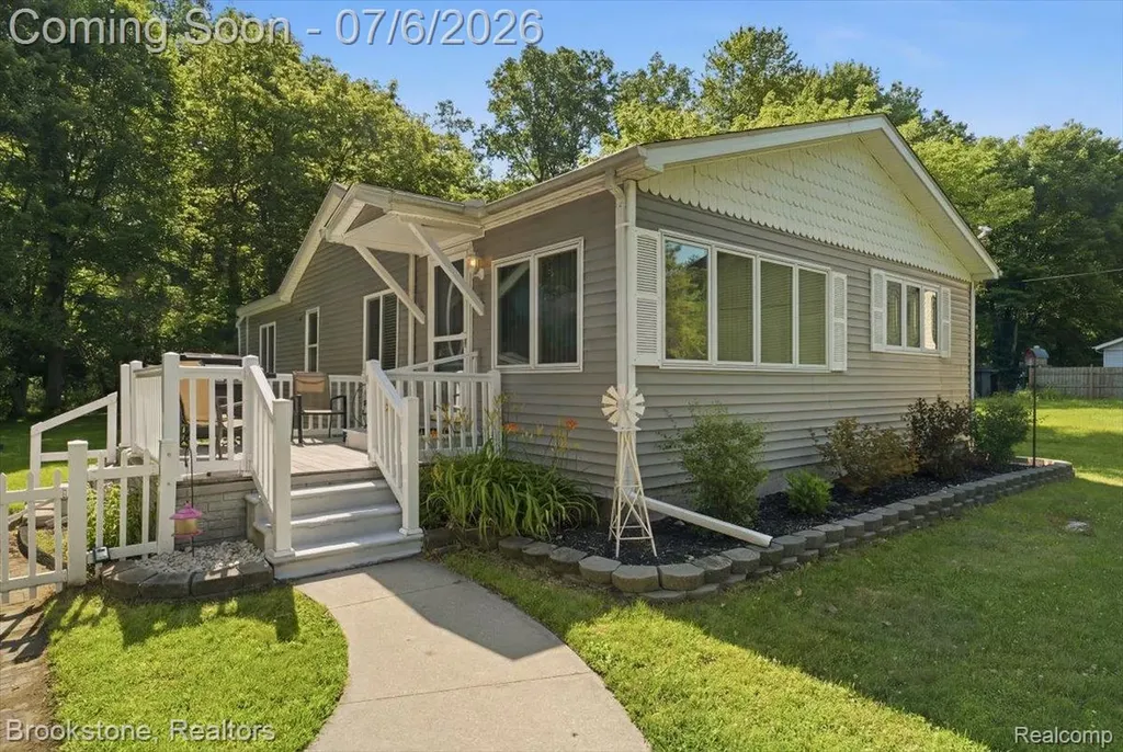 3850 State Road Fort Gratiot Charter Township MI 48059